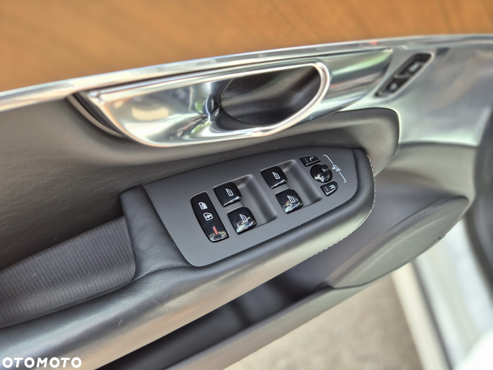 Volvo XC 90 D5 AWD Inscription 7os - 19