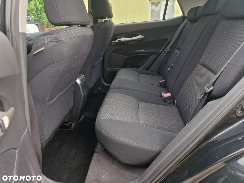 Toyota Auris 1.6 VVT-i Executive - 9
