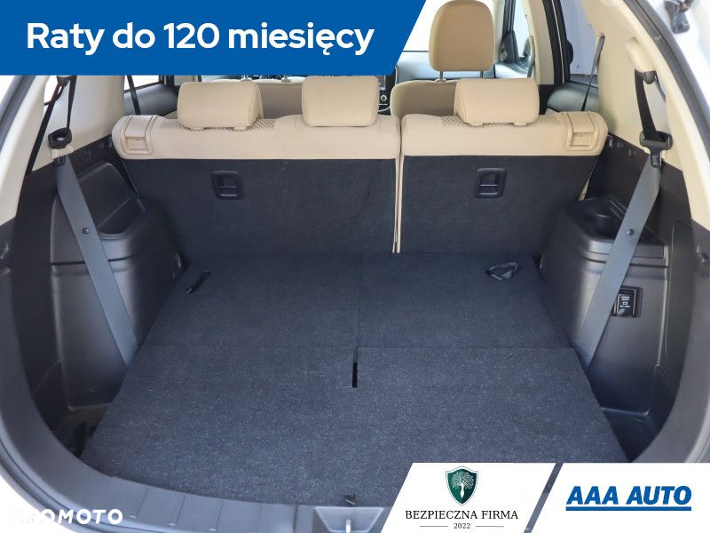 Mitsubishi Outlander - 15