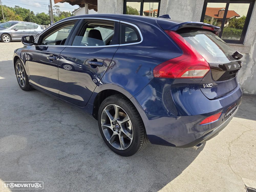 Volvo V40 2.0 D4 Volvo Ocean Race - 10