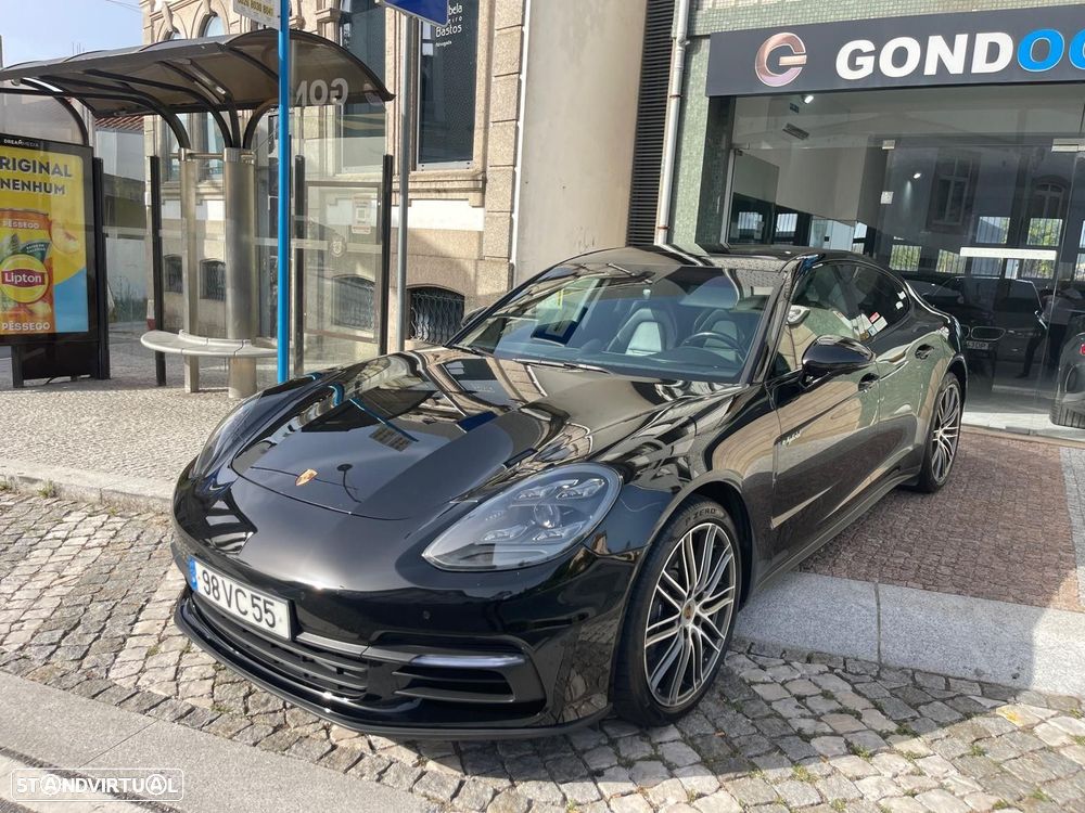 Porsche Panamera 4 E-Hybrid - 10