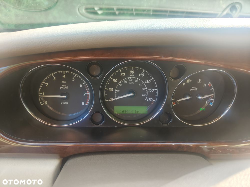 Jaguar XJ XJ8 4.2 Executive Last Edition - 16