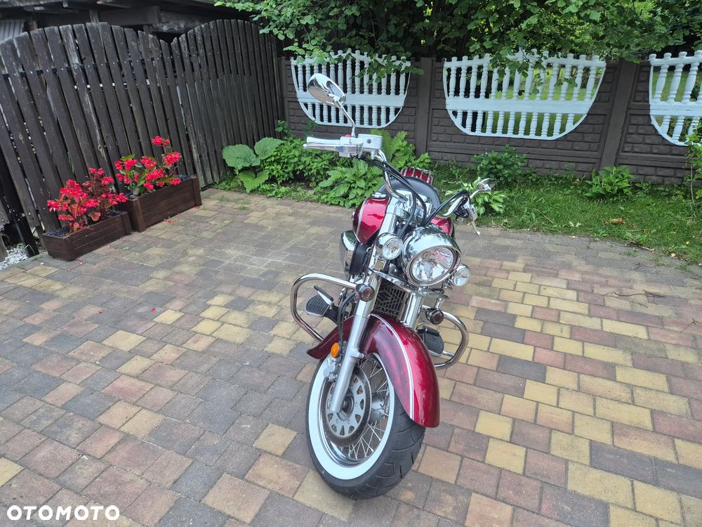 Suzuki VL 800 Volusia - Boulevard C50 - 4