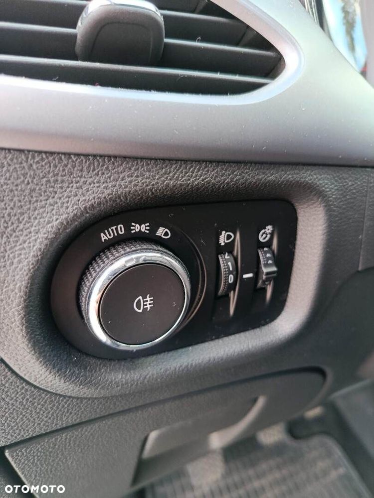 Opel Astra 1.2 T 2020 S&S - 15