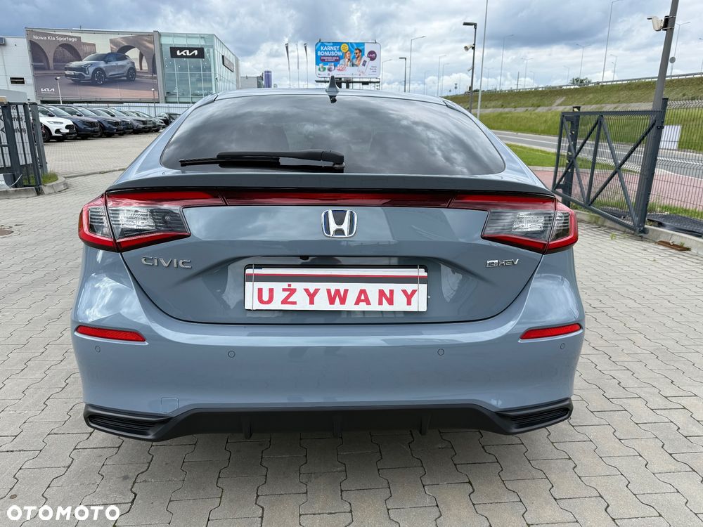 Honda Civic 2.0 i-MMD Elegance CVT - 8