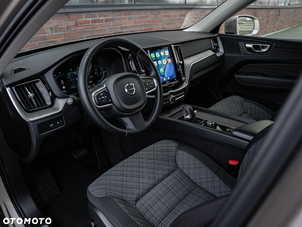 Volvo XC 60 T6 AWD Recharge Geartronic Inscription Expression - 21