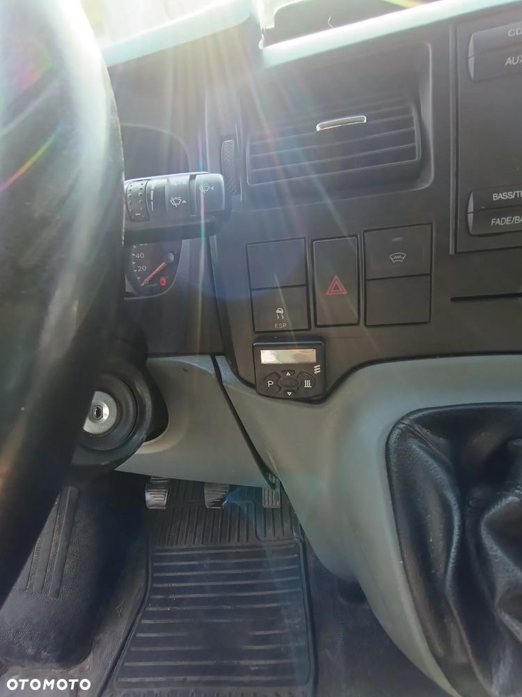 Ford Transit - 6