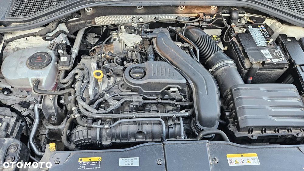 Volkswagen T-Roc 1.5 TSI Life - 22
