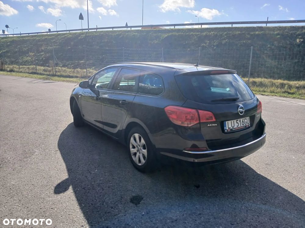 Opel Astra IV 1.4 T Enjoy - 5