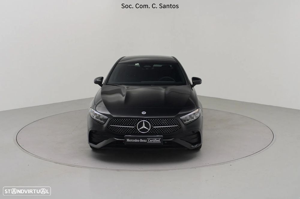 Mercedes-Benz A 250 Limousine e AMG Line - 2