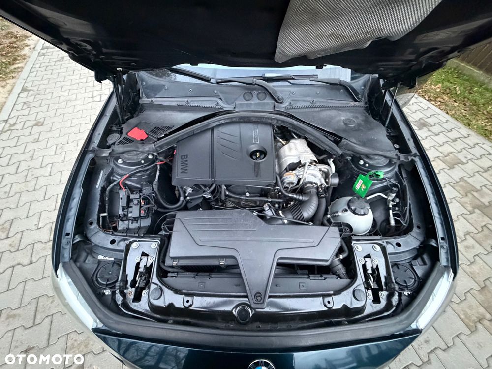 BMW Seria 1 118i Urban Line - 9