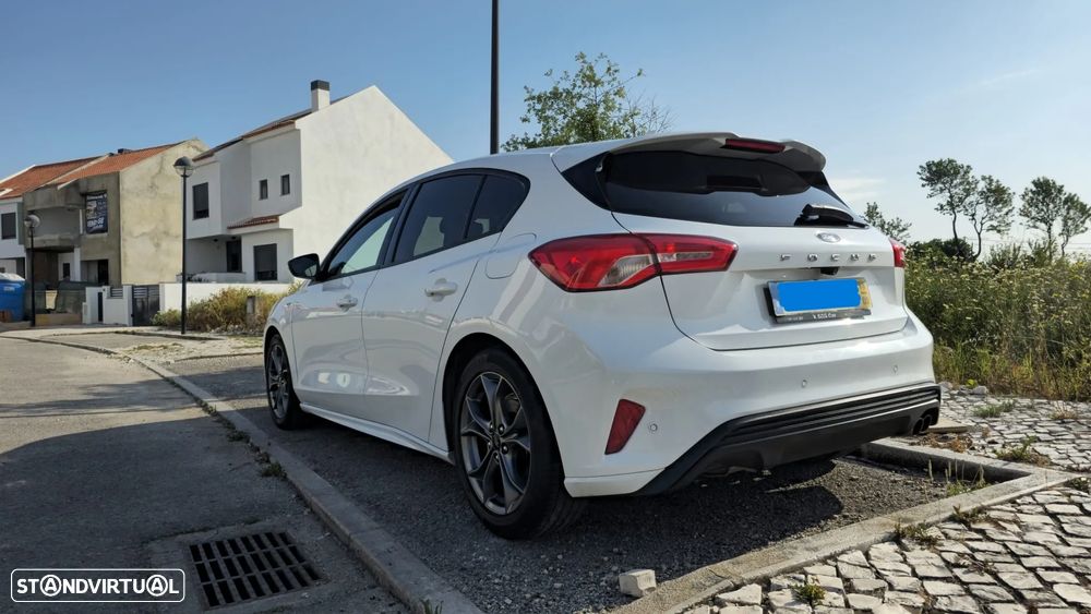 Ford Focus 1.0 EcoBoost ST-Line - 9