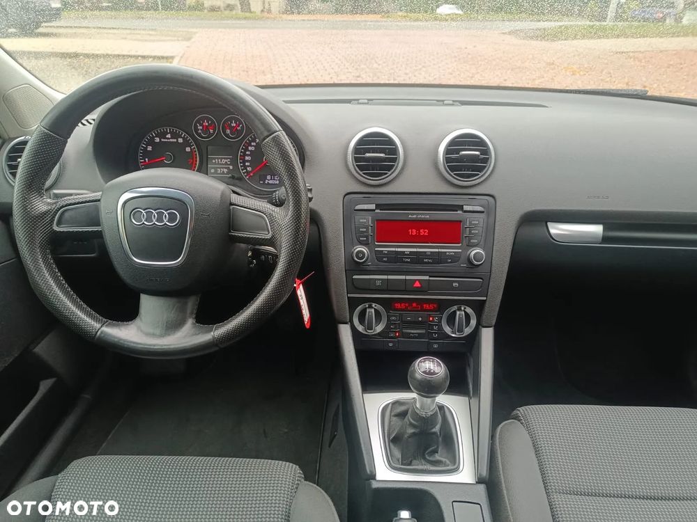 Audi A3 1.8 TFSI Attraction - 10
