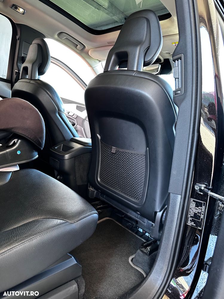 Volvo XC 90 - 25