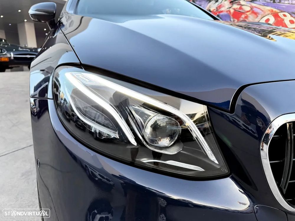 Mercedes-Benz E 53 AMG 4-Matic+ - 36