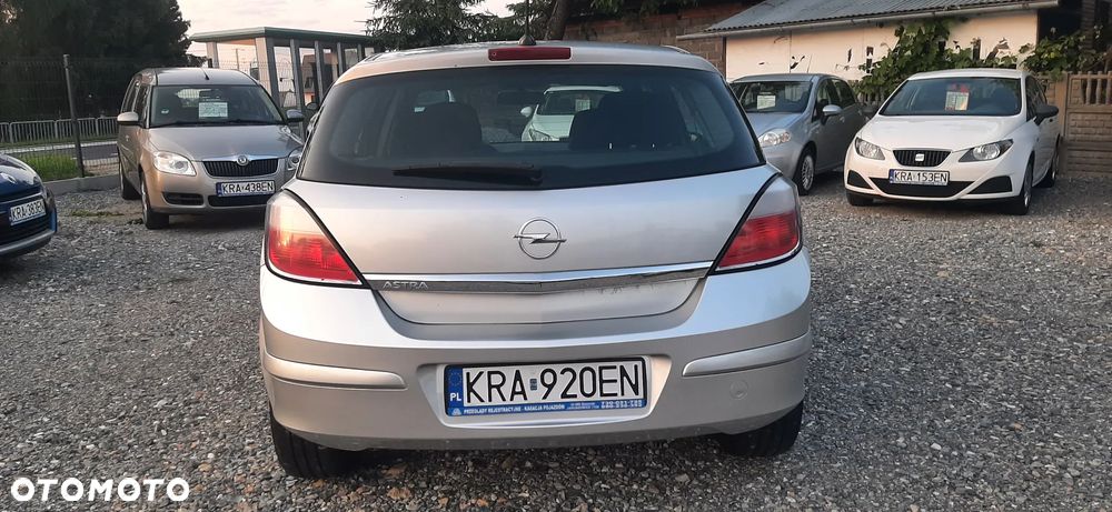 Opel Astra - 18