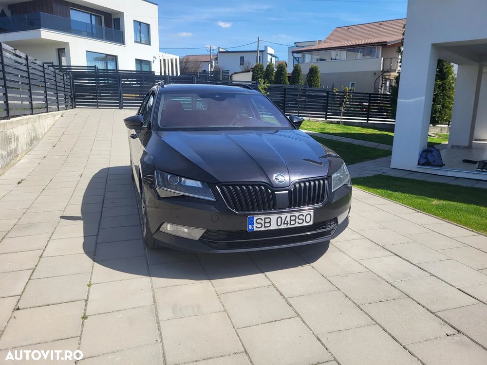 Skoda Superb 2.0 TDI DSG 4X4 Sportline - 2