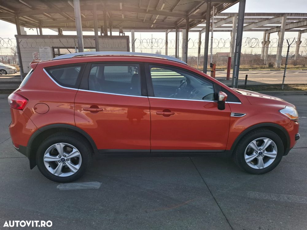 Ford Kuga 2.0 TDCi 4WD Trend - 12