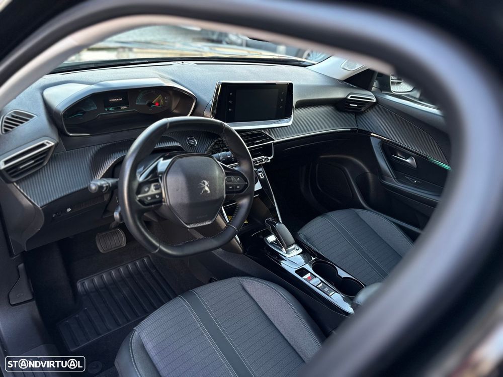 Peugeot e-2008 50 kWh Allure Pack - 21