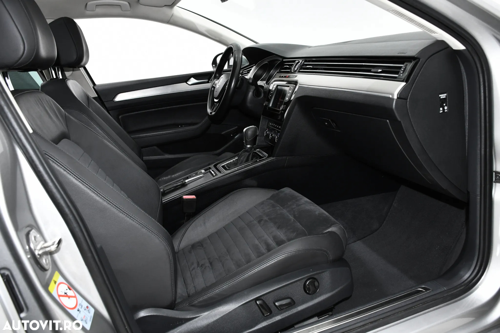 Volkswagen Passat 2.0 TDI DSG Highline - 15