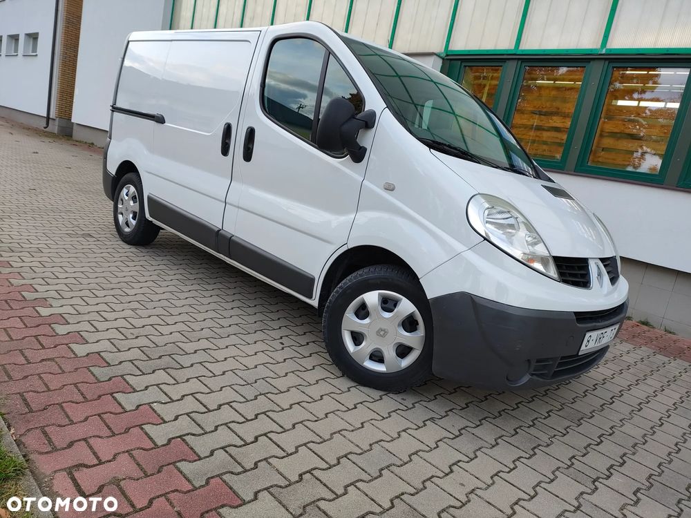 Renault Trafic - 2