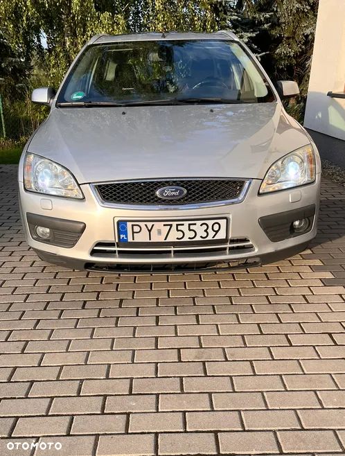 Ford Focus 1.6 Ti-VCT Ghia - 19