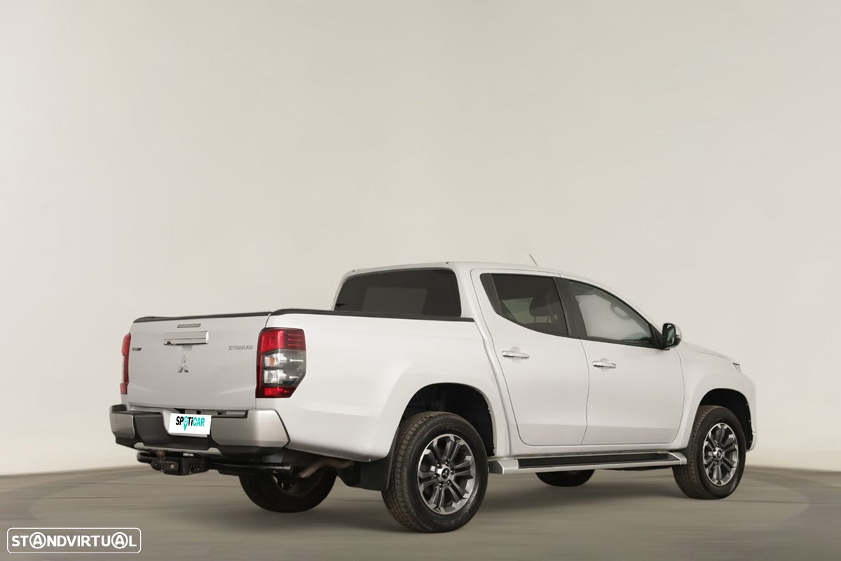 Mitsubishi l200 ver-2-3-di--d-strakar-club-intense-4wd - 4