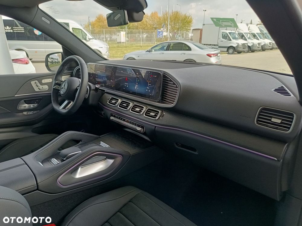Mercedes-Benz GLE - 11