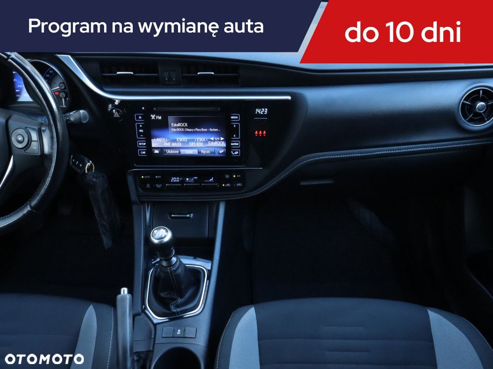 Toyota Auris - 9