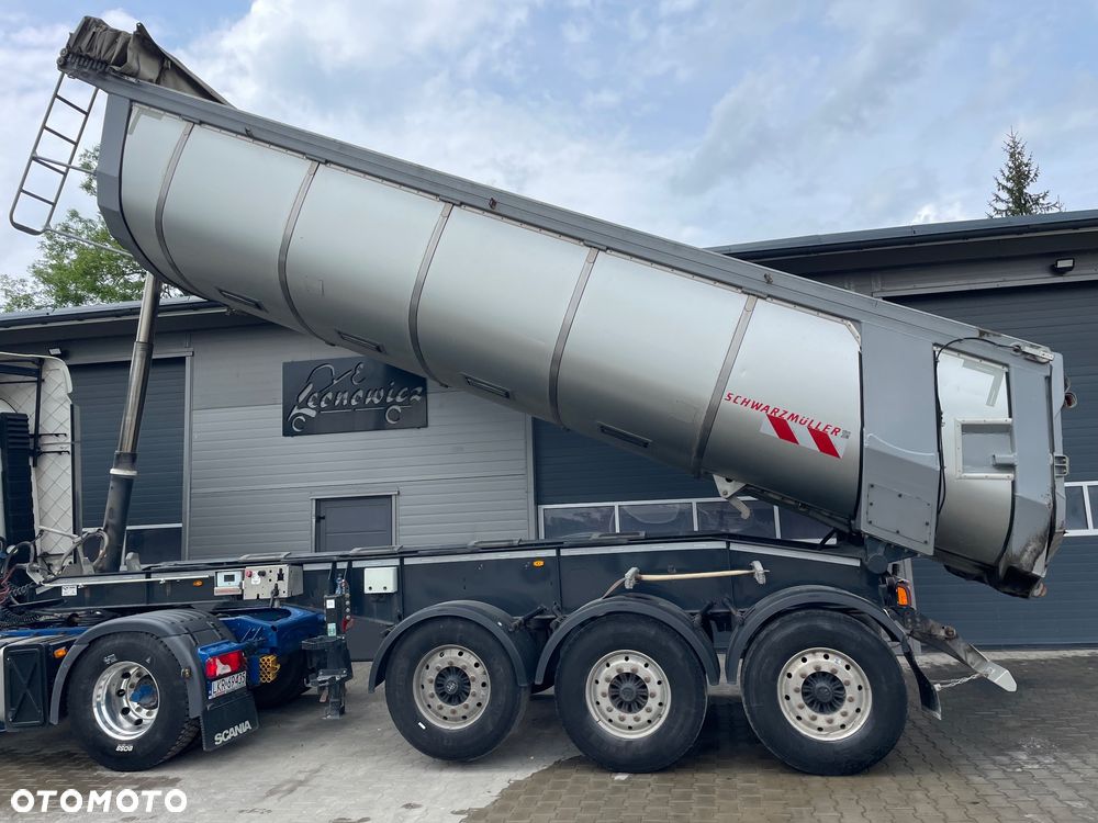 Schwarzmuller K-Serie - 20