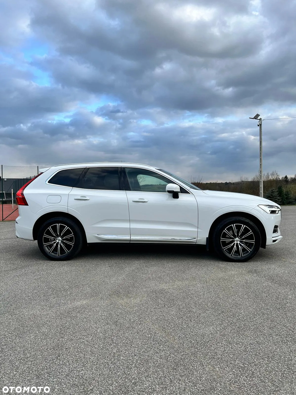 Volvo XC 60 T6 AWD Plug-In Hybrid Inscription - 10