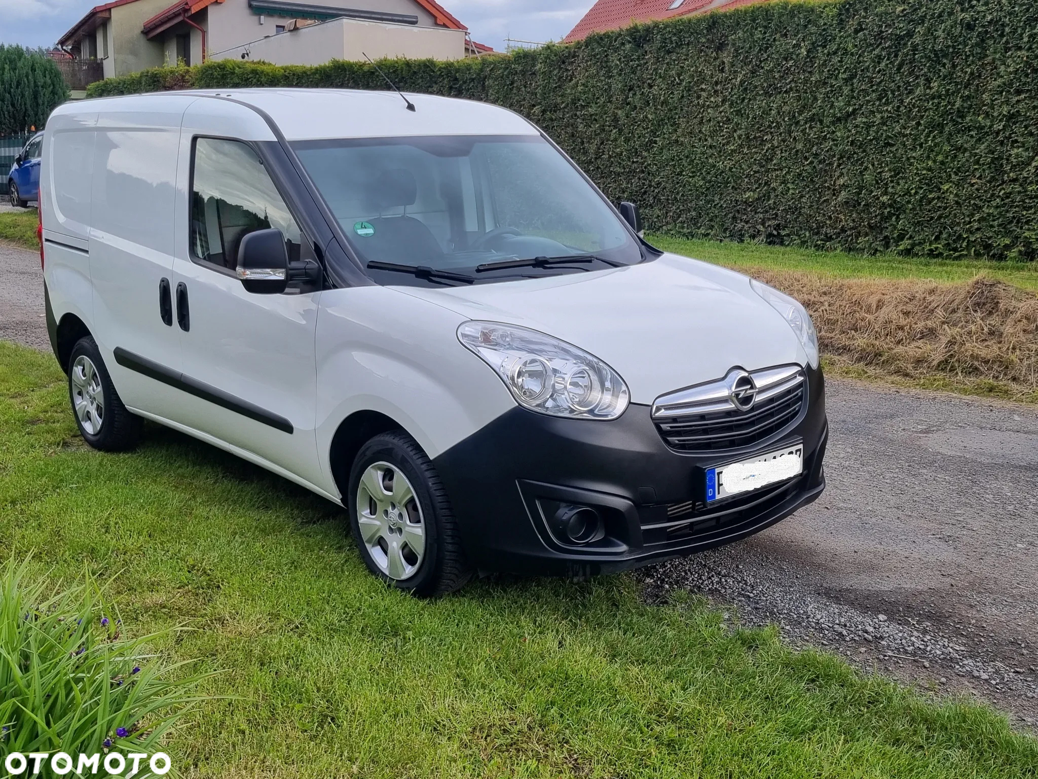 Opel COMBO - 3