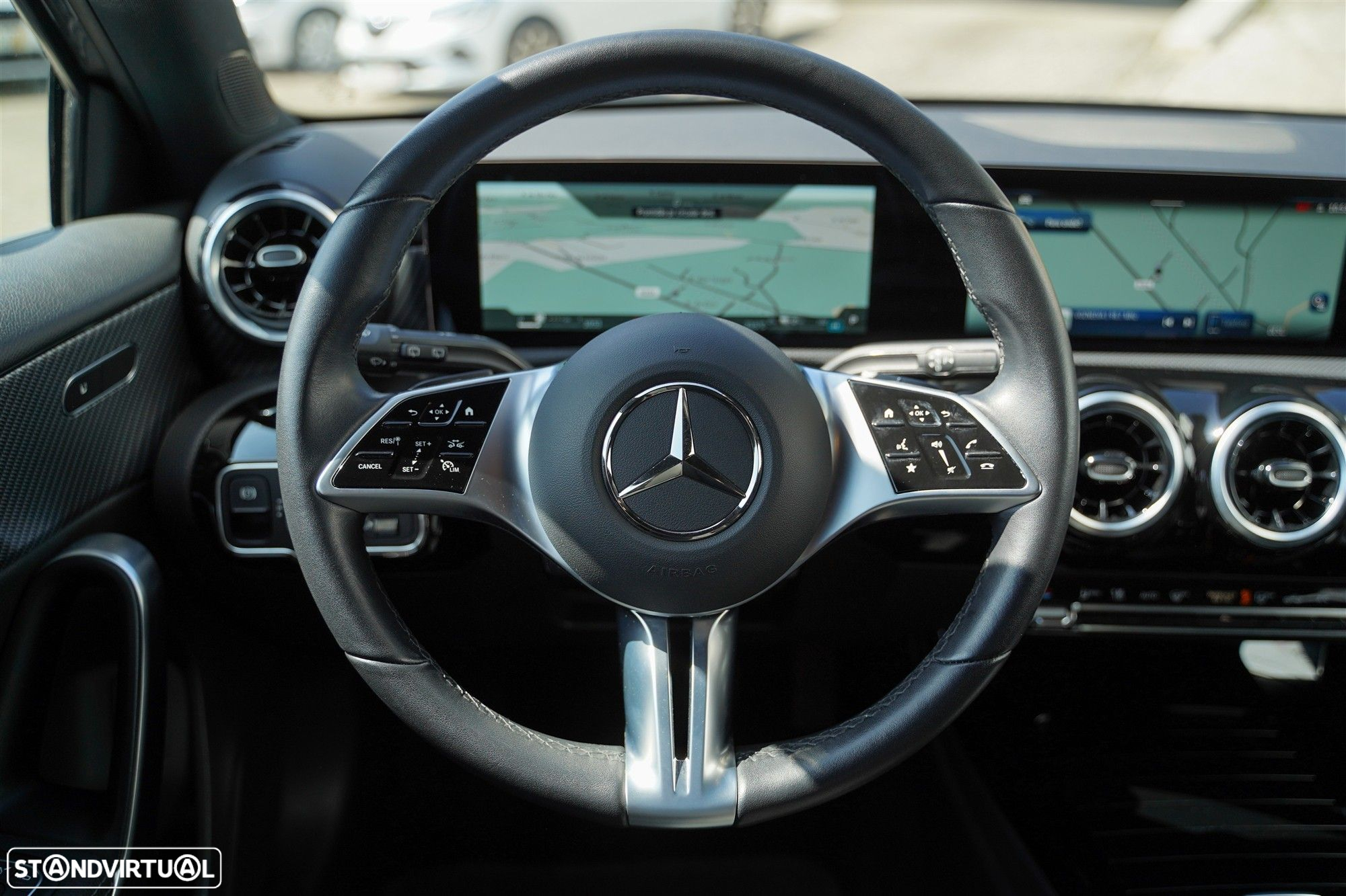 Mercedes-Benz A 250 e - 20