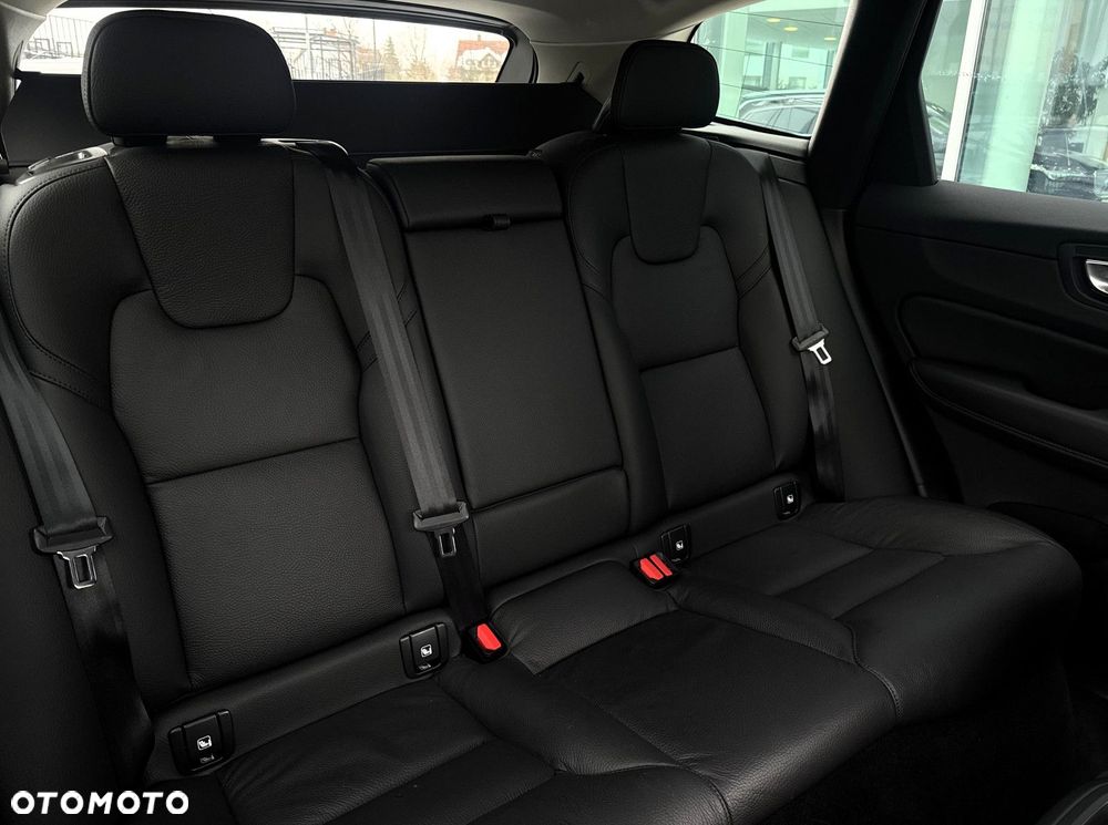 Volvo XC 60 - 28