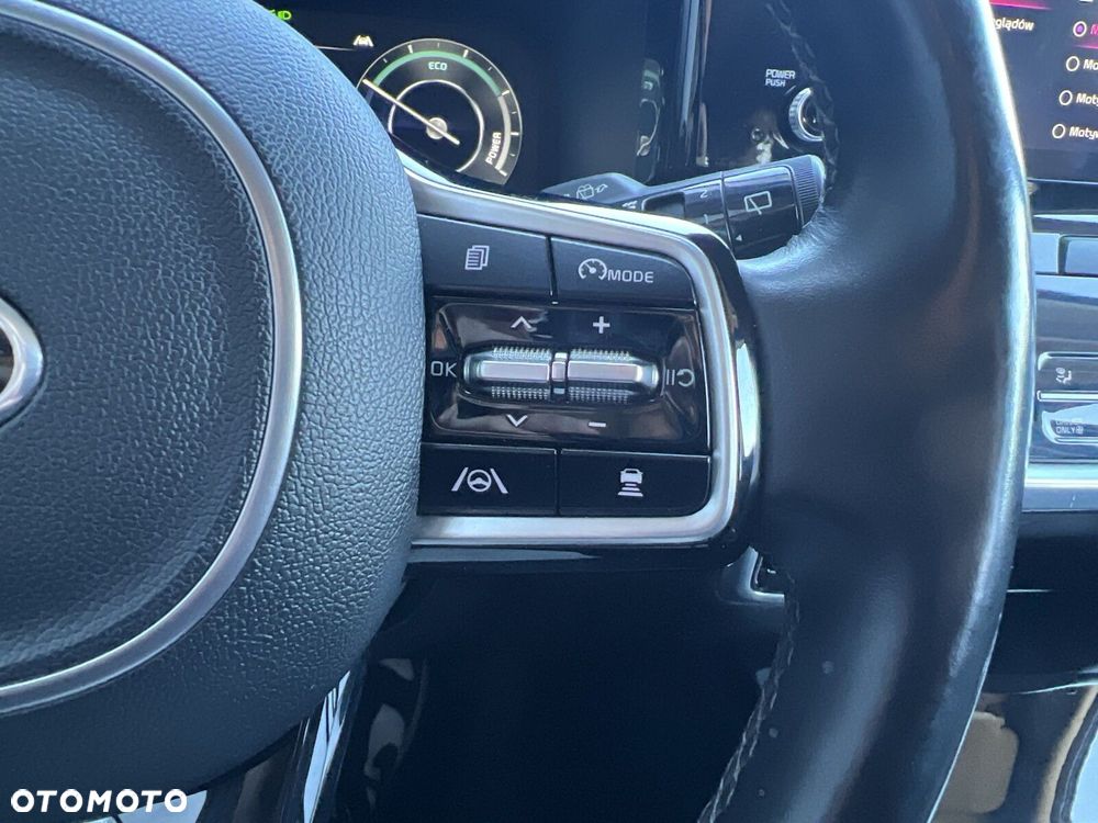 Kia Sorento 1.6 T-GDI HEV XL 7os - 17