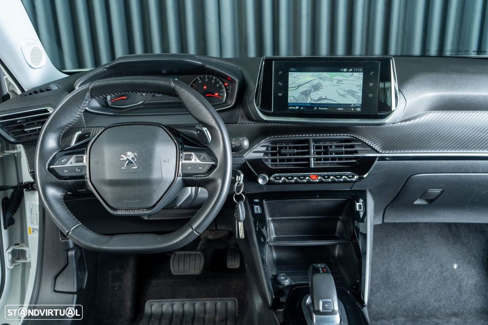 Peugeot 2008 1.2 PureTech Active Pack EAT8 - 10