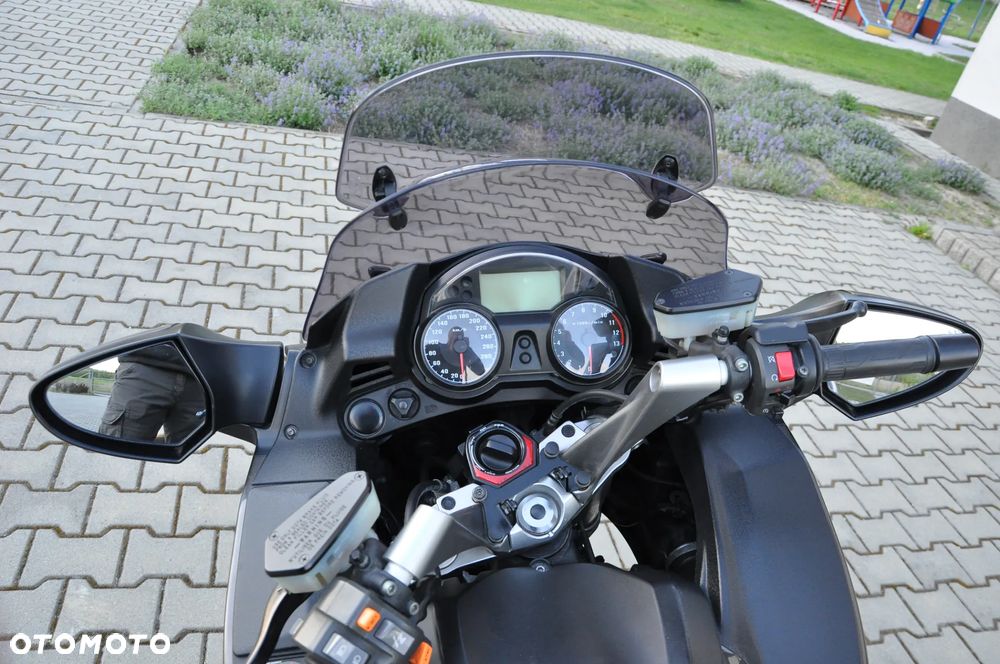 Kawasaki GTR - 19