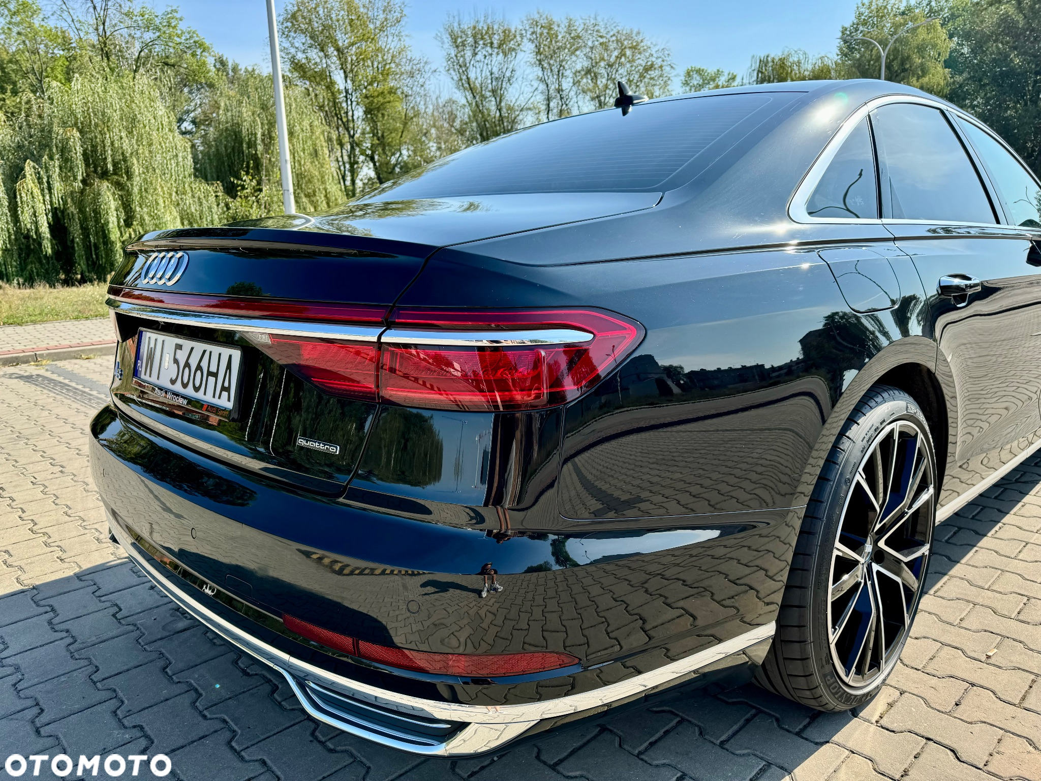 Audi A8 - 17
