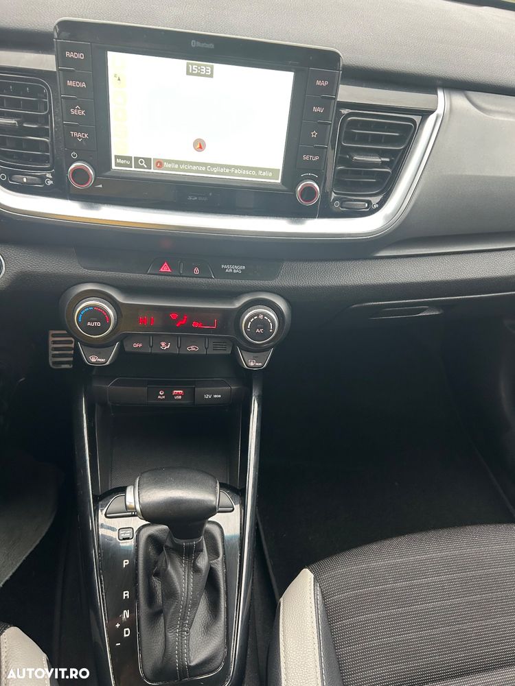 Kia Stonic 1.0 T-GDI 7DCT HP MHEV Trend - 9
