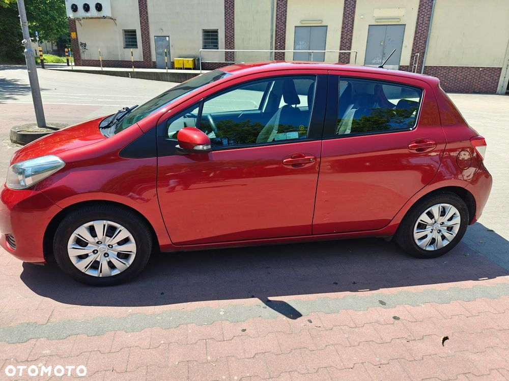 Toyota Yaris 1.0 Active - 5