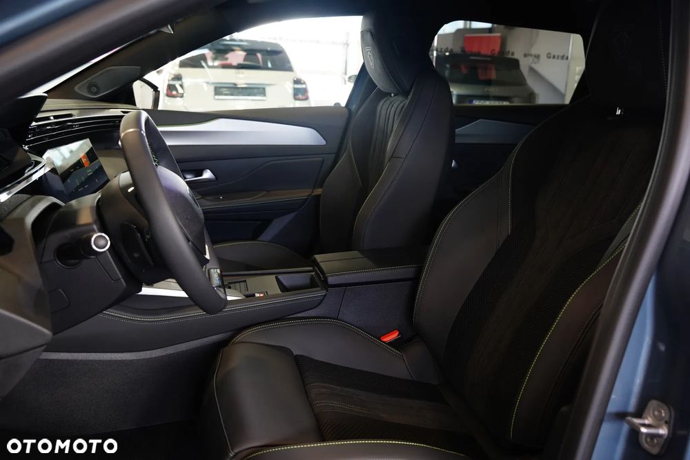 Peugeot 308 1.5 BlueHDi GT Exclusive S&S EAT8 - 8