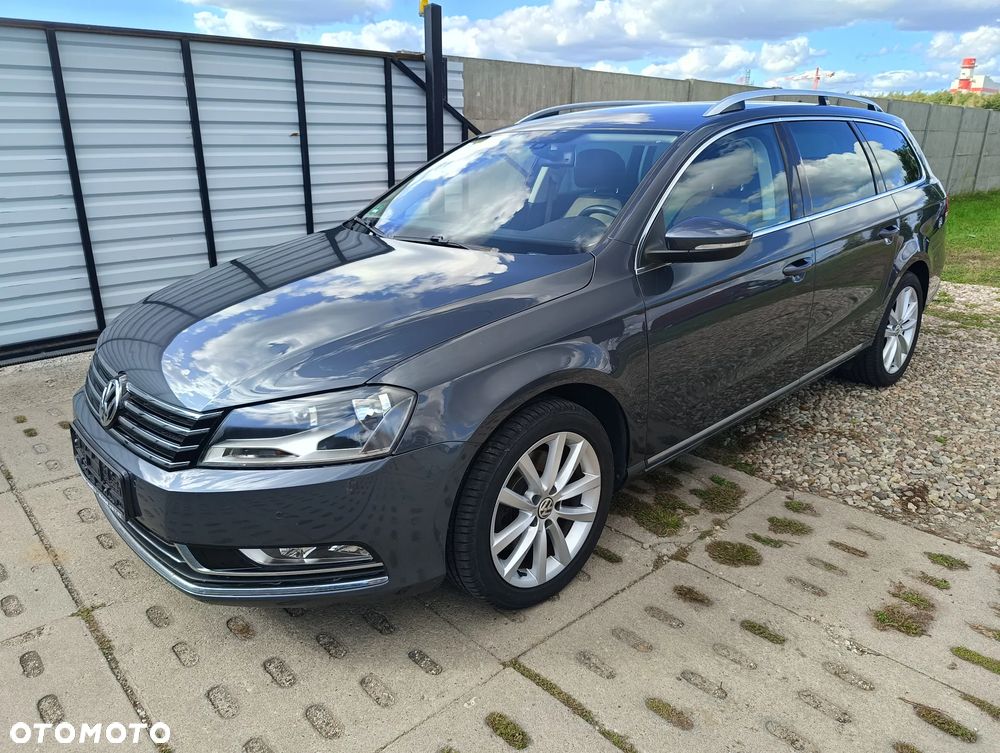 Volkswagen Passat - 2