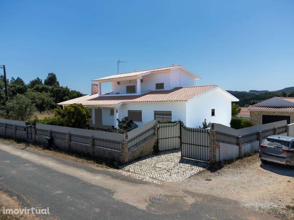 Moradia individual com anexos, piscina, armazéns e terreno - Landal - Grande imagem: 2/43