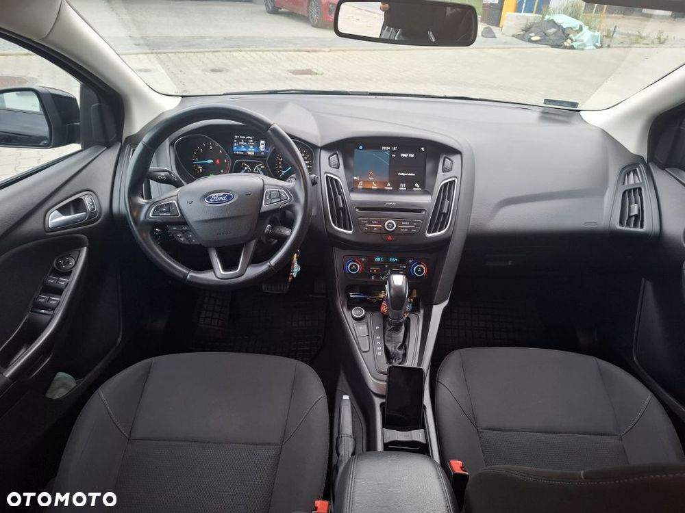 Ford Focus 1.5 TDCi SYNC Edition PowerShift - 31