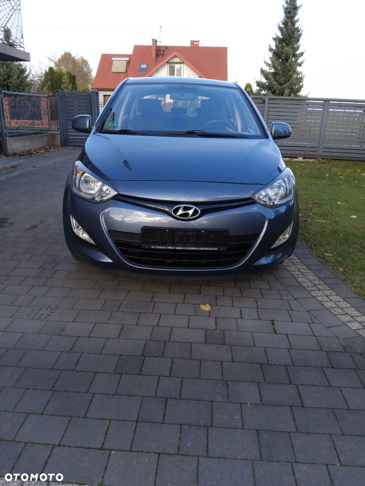 Hyundai i20 1.2 Trend - 19