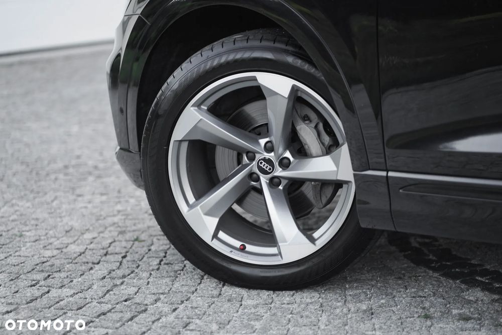 Audi Q8 50 TDI mHEV Quattro Tiptronic - 6