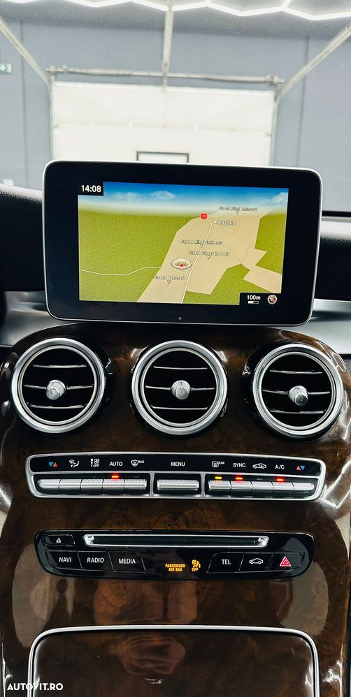 Mercedes-Benz GLC 250 d 4MATIC 9G-TRONIC Exclusive - 27