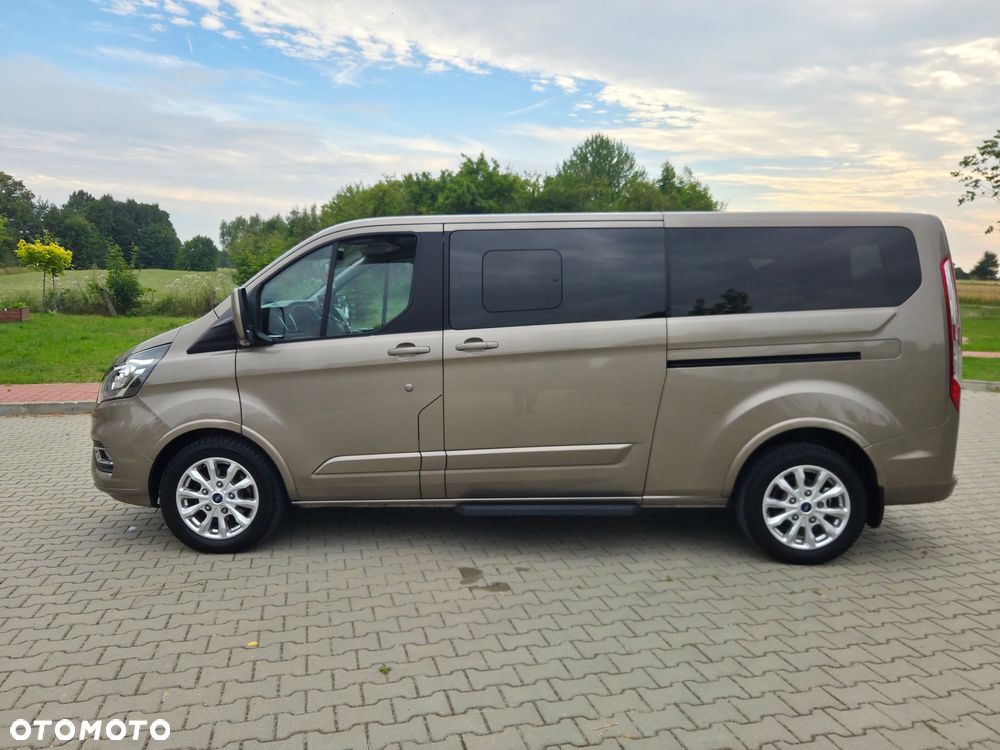 Ford Tourneo Custom 2.0 EcoBlue L2 Trend - 24