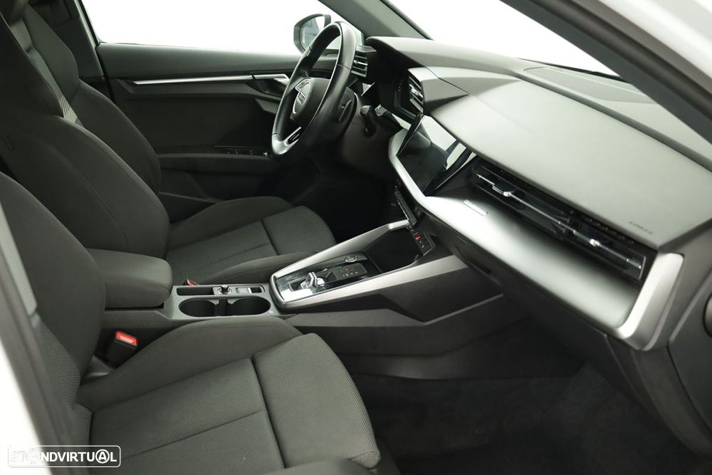 Audi A3 Sportback 30 TFSI S tronic - 21