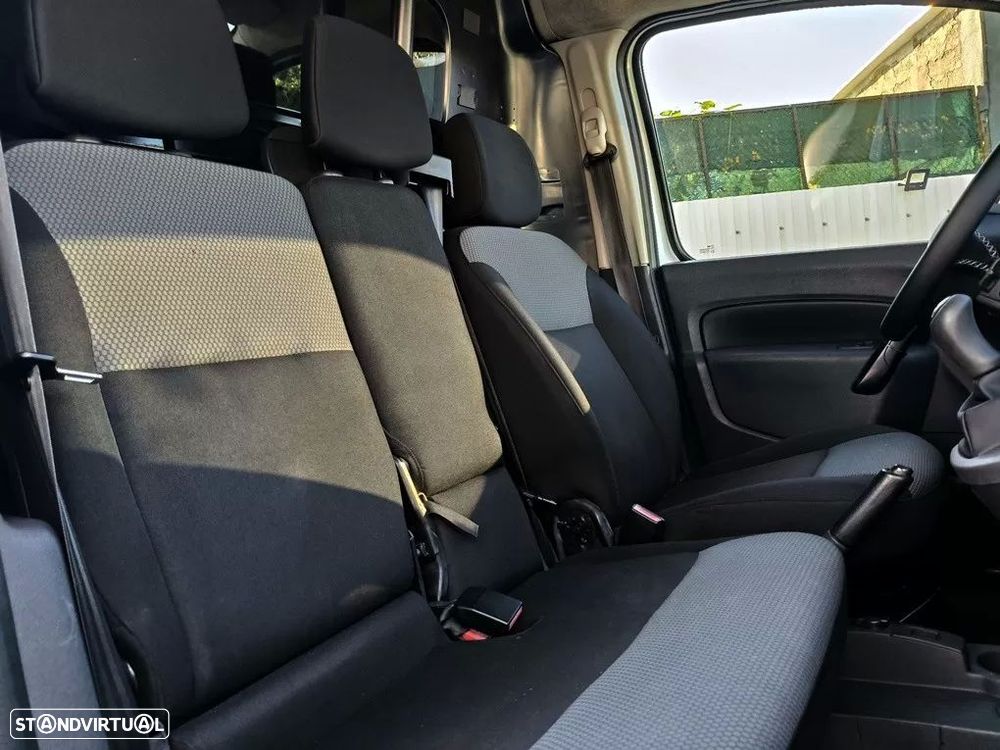 Renault kangoo maxi 1.5 dci - 20